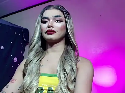 hugecockbabe online show from June 25, 10:00 pm