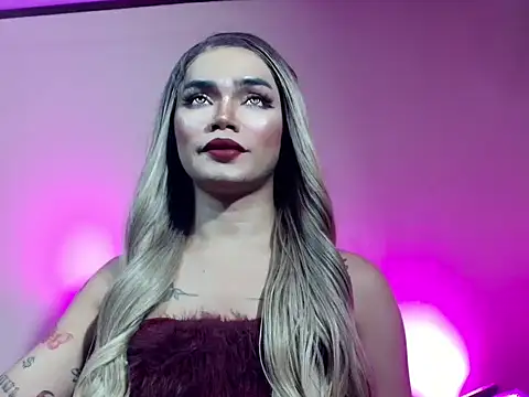 hugecockbabe online show from June 27, 11:22 pm