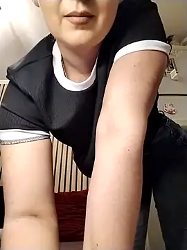 Mayaaaaaa  online show from March 11, 10:41 am