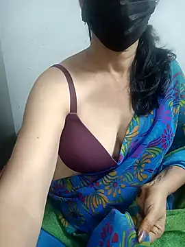 Snapshot of ammala_honey chatting on September 18, 3:10 pm ammala honey online show from September 18, 3:10 pm