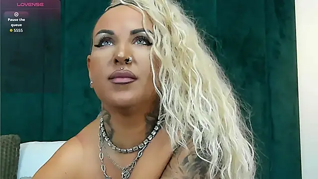 Sierra Quinn online show from November 10, 6:41 am