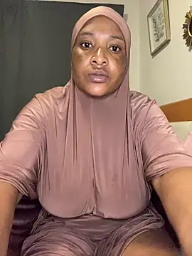 Sweetbxxx24 online show from March 12, 6:10 pm