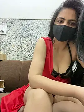 SashaPatel online show from April 30, 1:44 am