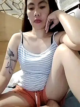 Deliciousgirl14 online show from February 3, 6:40 am