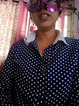 thanusi 2 online show from February 5, 8:39 am