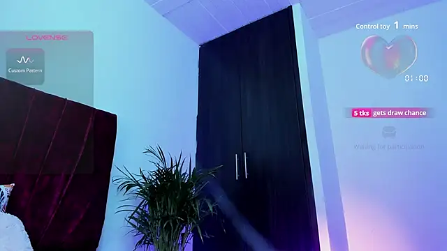 izune ride online show from November 20, 9:32 am