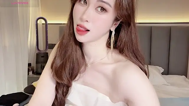 wuyueaini online show from June 19, 9:24 am