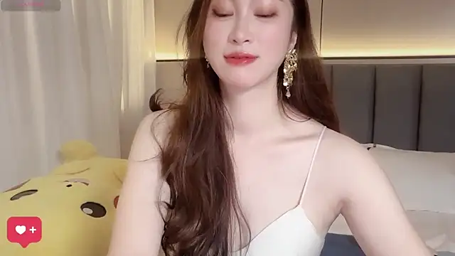 wuyueaini online show from November 3, 5:33 am