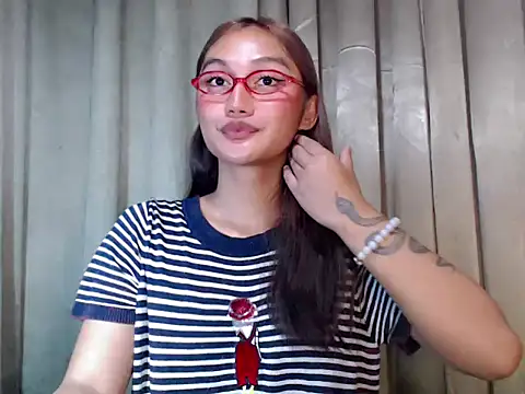 Sassy-Morena online show from February 19, 7:30 am