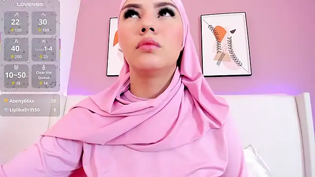  Saandy online show from March 14, 2:07 pm