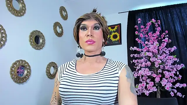 JessiicaExoticX1 online show from June 21, 7:40 pm