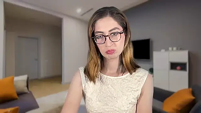 rousseblossom online show from June 20, 12:36 am