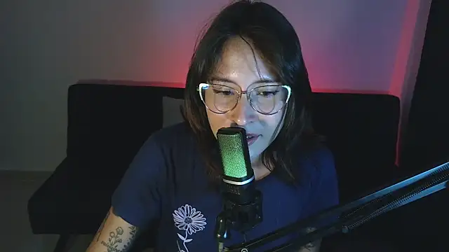 Yulienneg online show from June 27, 2:56 am