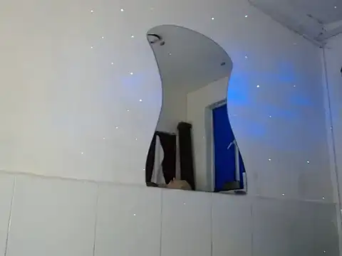 Sexy hotlatin25 online show from September 27, 9:44 pm