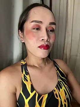 RomanticPearlTS online show from July 16, 1:37 pm