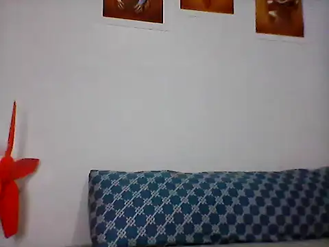 nhayasquirt online show from November 4, 9:58 am