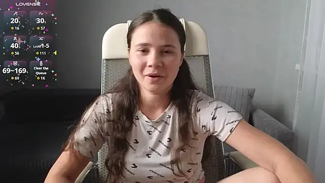 Snapshot of LuciaSenual chatting on September 25, 4:50 pm LuciaSenual online show from September 25, 4:50 pm