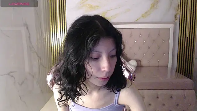 verana s online show from November 11, 9:01 pm