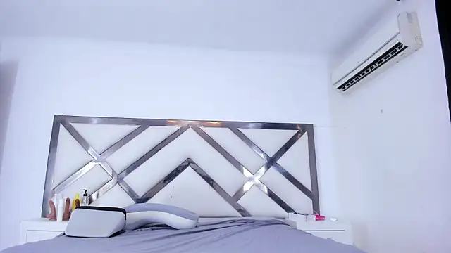 sienna glow online show from July 11, 1:44 pm