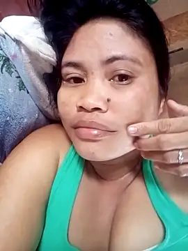 cheeseGirl69 online show from April 30, 8:41 am