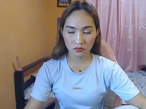 ur Katrina69 online show from March 17, 5:50 pm