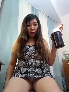 HellaWerlous online show from December 20, 6:01 pm