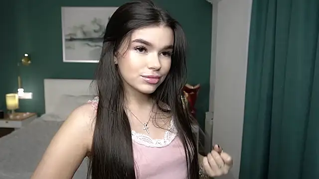 HollisHearl online show from September 20, 7:28 am