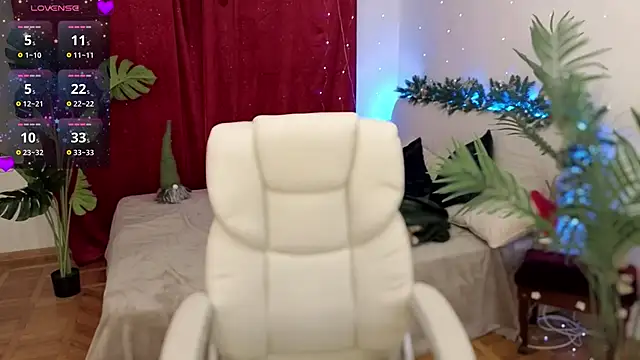 TinaMelt online show from November 16, 8:42 pm