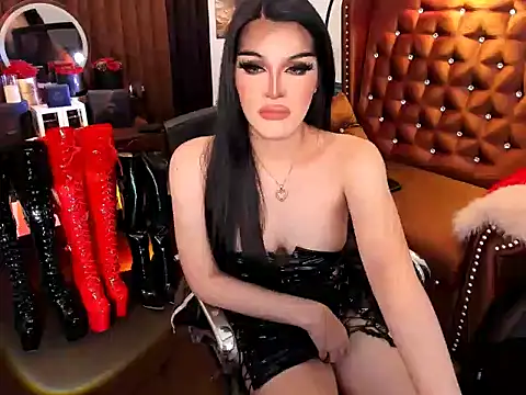 Snapshot of devongarcia chatting on October 6, 4:51 am devongarcia online show from October 6, 4:51 am