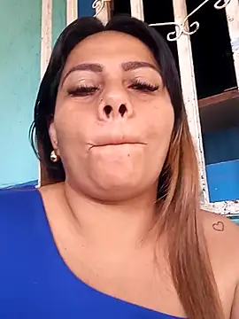 Snapshot of camila_rogue chatting on October 20, 1:03 pm camila rogue online show from October 20, 1:03 pm