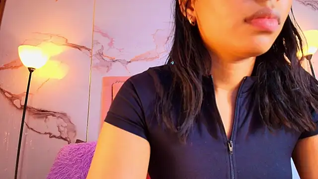AlyaThompson online show from July 29, 4:01 am