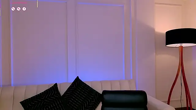 AgathaKondo  online show from November 26, 8:54 pm