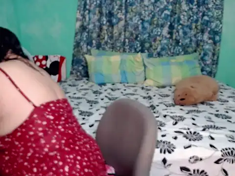 lovelable smile online show from February 20, 11:56 am