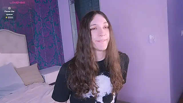 SilverMuse online show from February 25, 9:24 pm