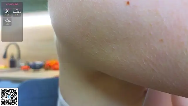 miss bubbles  online show from October 23, 12:27 am