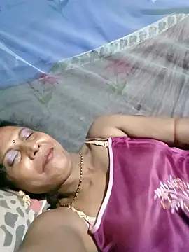 Savita992 online show from July 17, 8:01 pm