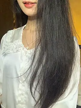 Nhinhi18 online show from December 2, 2:19 pm