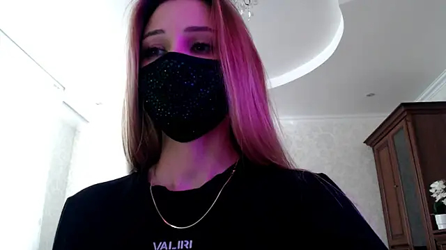 Iris lave online show from July 9, 3:36 pm