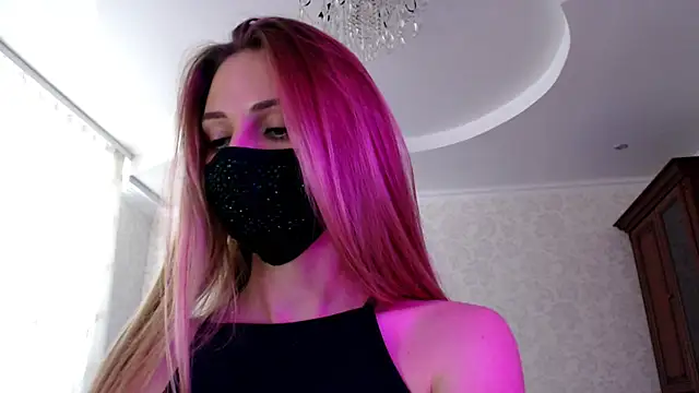 Iris lave online show from July 15, 3:28 pm