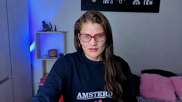 Camila-ventura online show from November 10, 7:53 pm