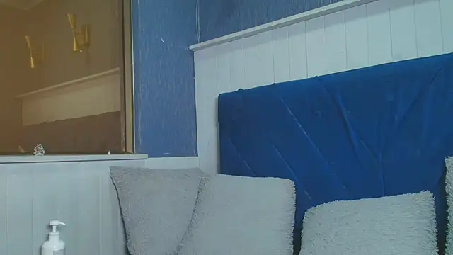 NataliePetite3x online show from April 29, 5:30 pm