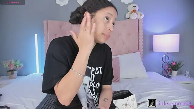 Joe And Emma online show from September 17, 9:35 pm