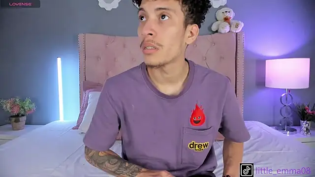 Joe And Emma online show from October 2, 9:31 pm