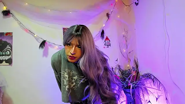  viollette  online show from December 18, 12:48 am