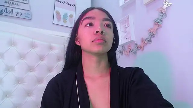Snapshot of pocahontamoon chatting on September 26, 1:20 pm pocahontamoon online show from September 26, 1:20 pm