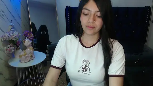 cami goddess r online show from December 3, 8:00 pm