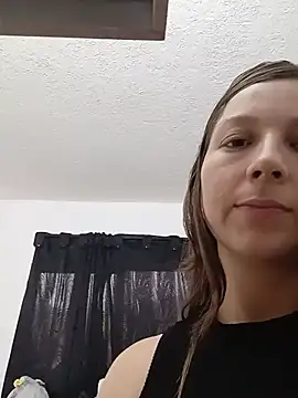 Arianna Moss online show from June 20, 6:44 pm