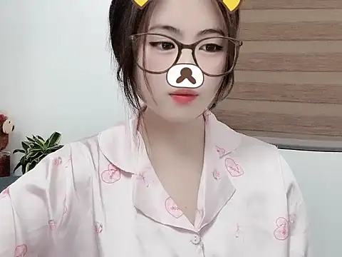 Amelia-babee online show from September 17, 11:52 am