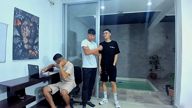 Crazymen hot online show from September 15, 2:09 am