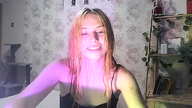 ClaireLaSweet online show from September 25, 2:10 am